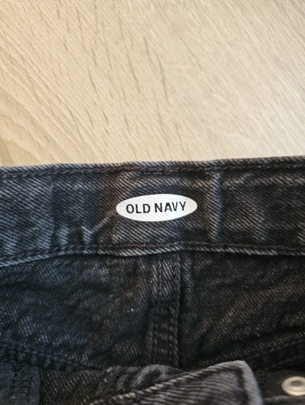 Old Navy Black Distressed High-Rise Jean Shorts Size 10